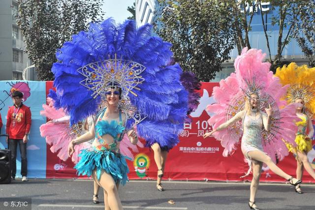 五一西安旅游花样多！水舞光影秀、无人机表演 见证吉尼斯记录！